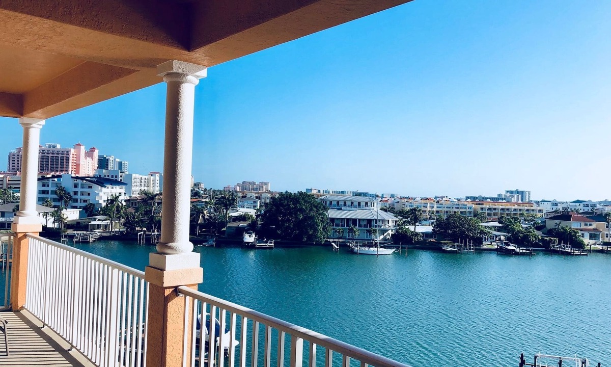 Clearwater Beach Condo | FABULOUS SPRING SALE! 🌸🌼at Luxurious Waterfront condo in Clearwater Beach