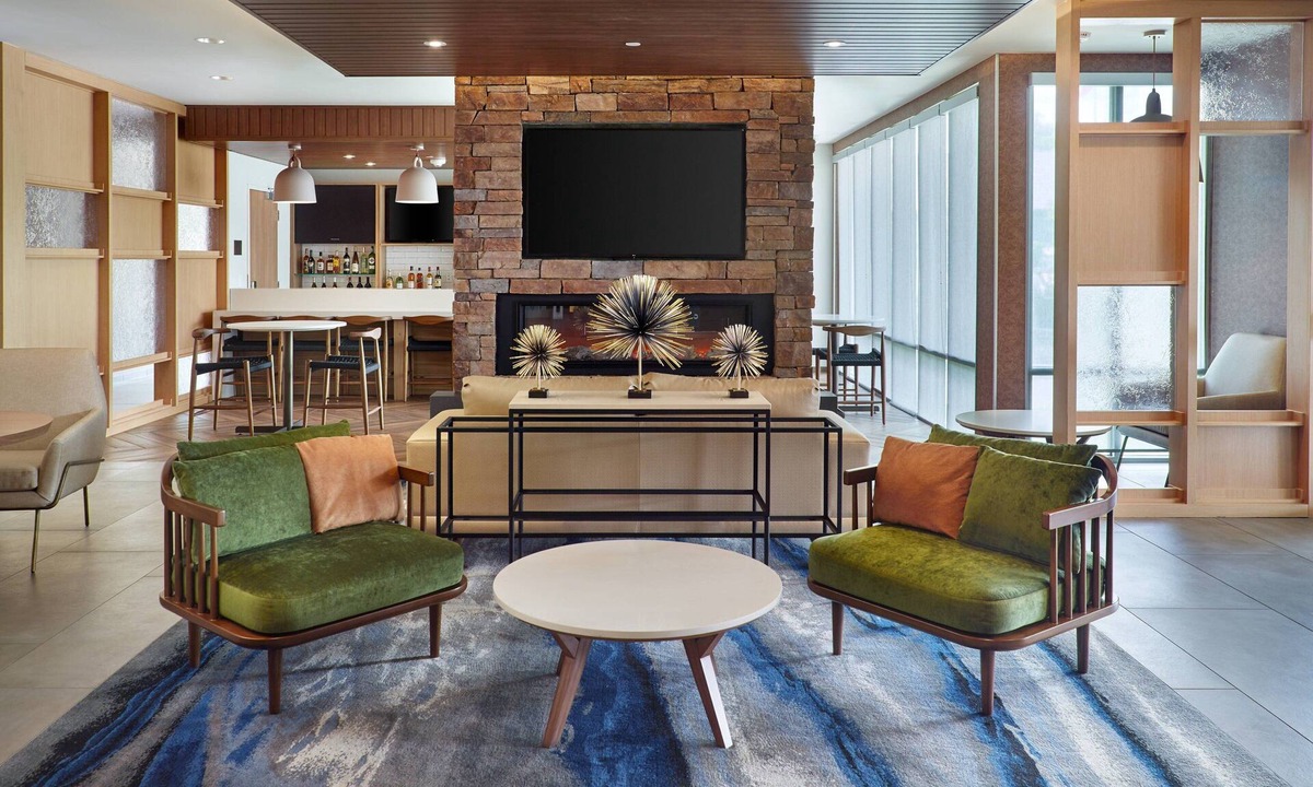 Athens Hotel | Fairfield by Marriott Inn & Suites Athens-University Area