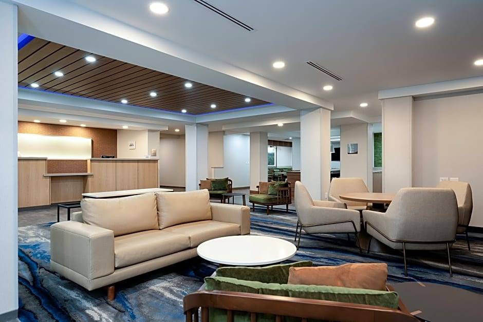 Lithonia Hotel | Fairfield Inn & Suites by Marriott Atlanta Stonecrest