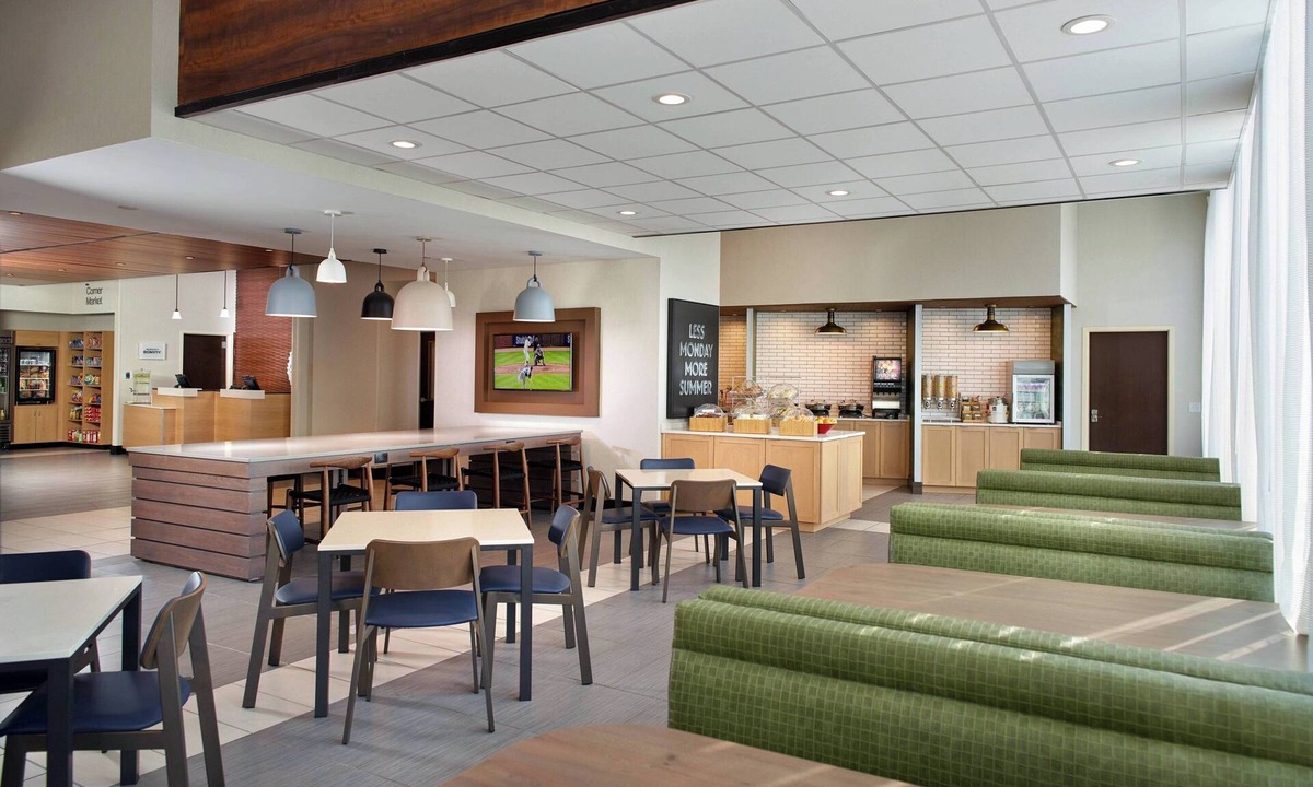 Skyland Hotel | Fairfield Inn & Suites by Marriott Asheville Airport/Fletcher