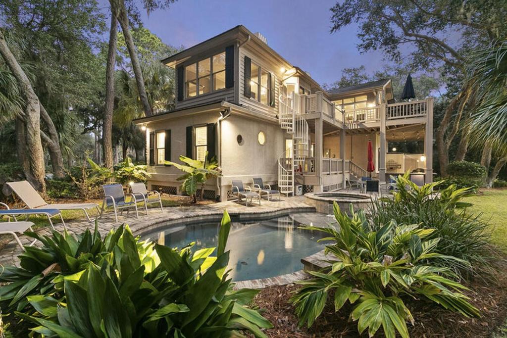 Sea Pines House | Fairway to Heaven by Five Star Properties