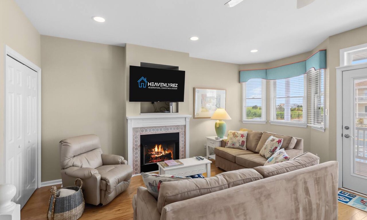South End Condo | Family-Friendly 3BR/2BA OCNJ Getaway with Parking, Patios & Outdoor Shower