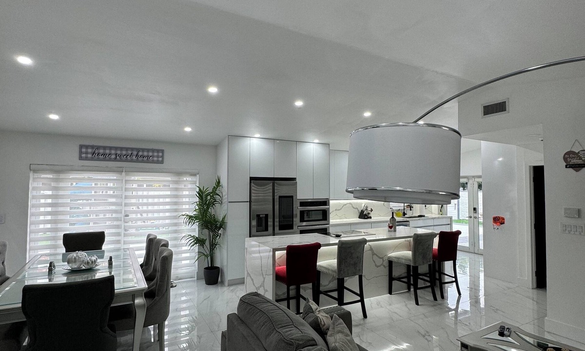 Miami Gardens House | Family Paradise has entertainment for everyone in the property it's cozy & fun!