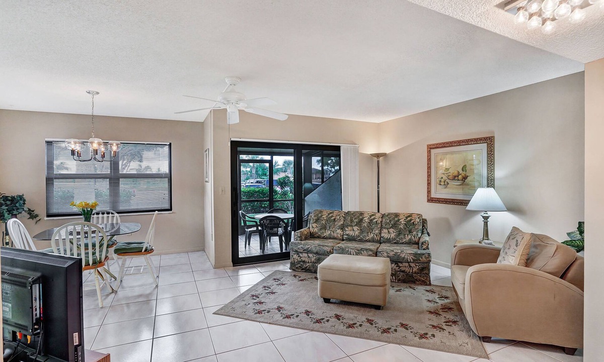 Hammock Bay Condo | Fantastic place to spend the winter, relaxation at its finest!