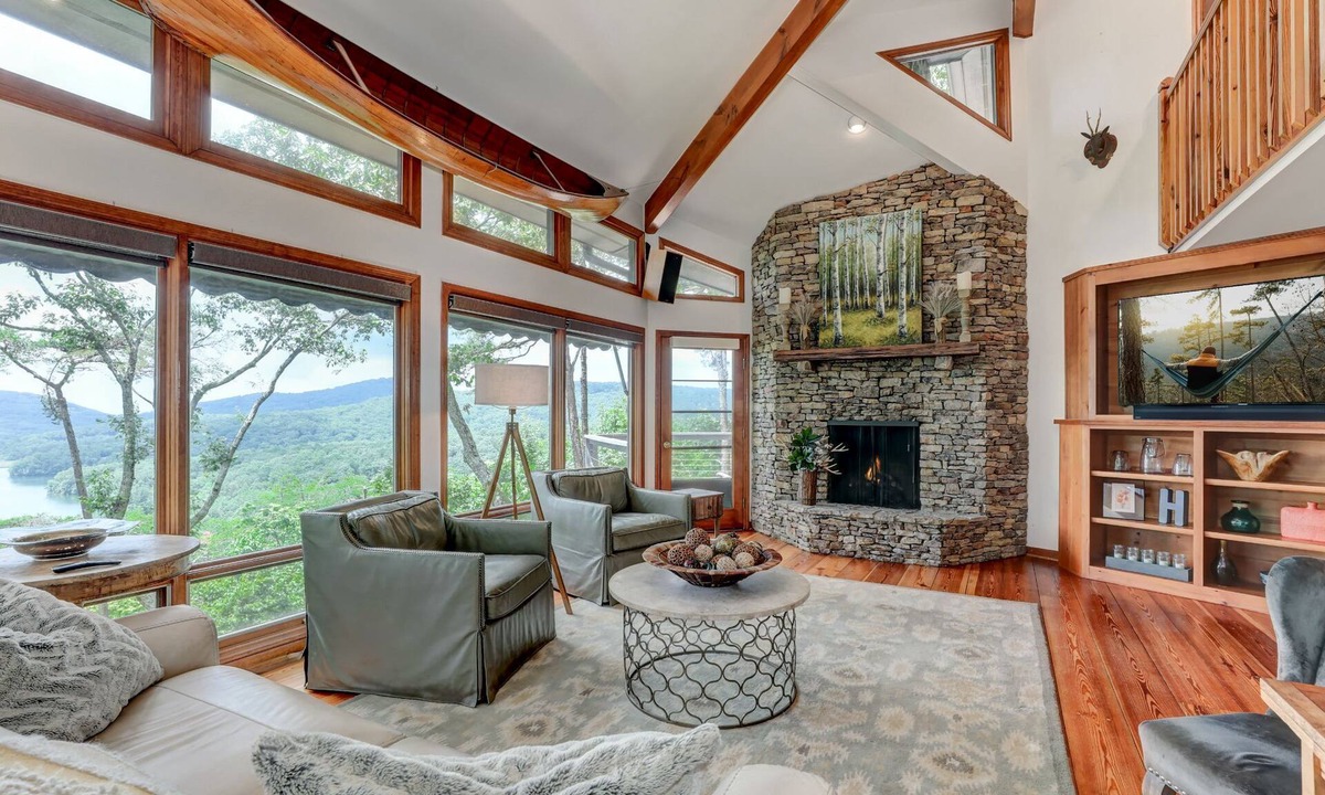 Big Canoe House | Faulken Haus - Jaw-Dropping Vistas, Fireside Sips, Spa Baths & Community Golf, Pools, Trails & More