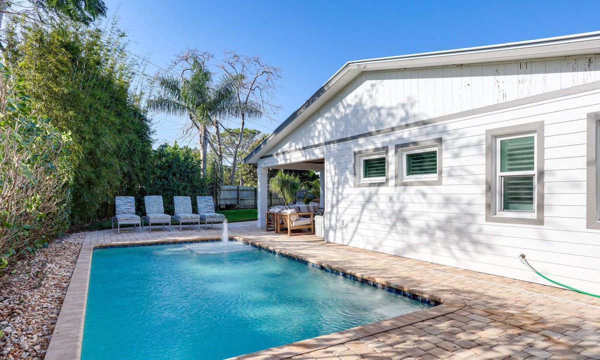 Stuart House | Fenced Yard, 4 Mi to Stuart Beach: Family Retreat!