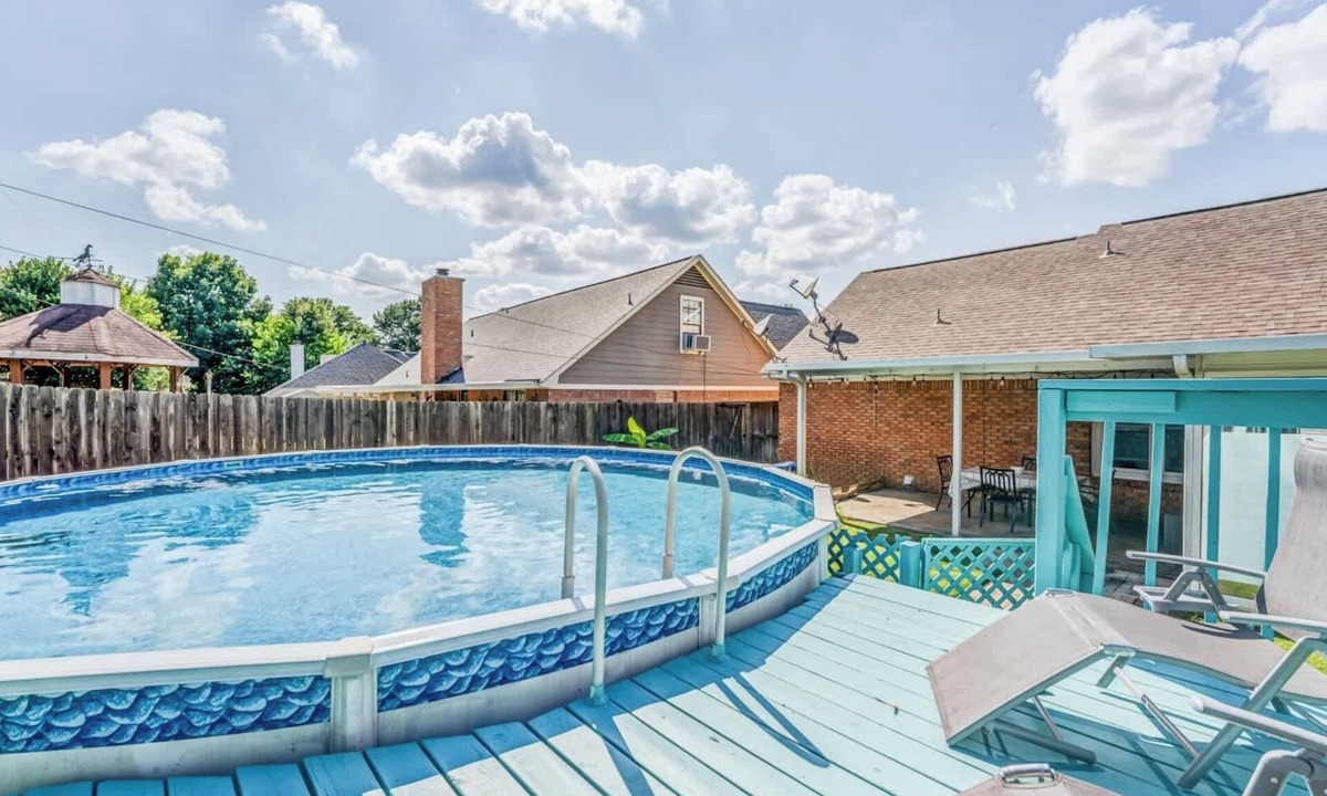 Cordova House | Fenced Yard w/Pool! Comfy & Convenient in Cordova