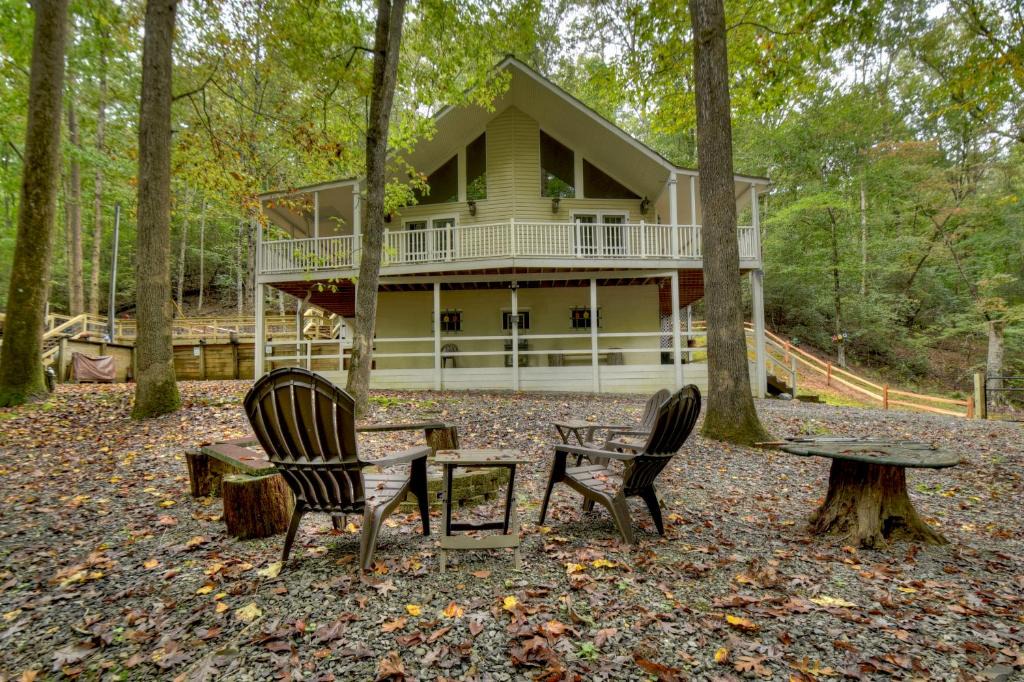 Ellijay House | Fern Gully - Cuddleup