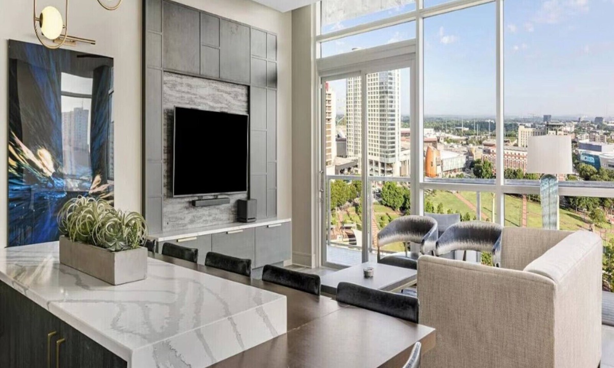 Downtown Atlanta Apartment | FIFA 1BR Presidential Suite – Luxury Stay – Walk to Stadium – Sleeps 4