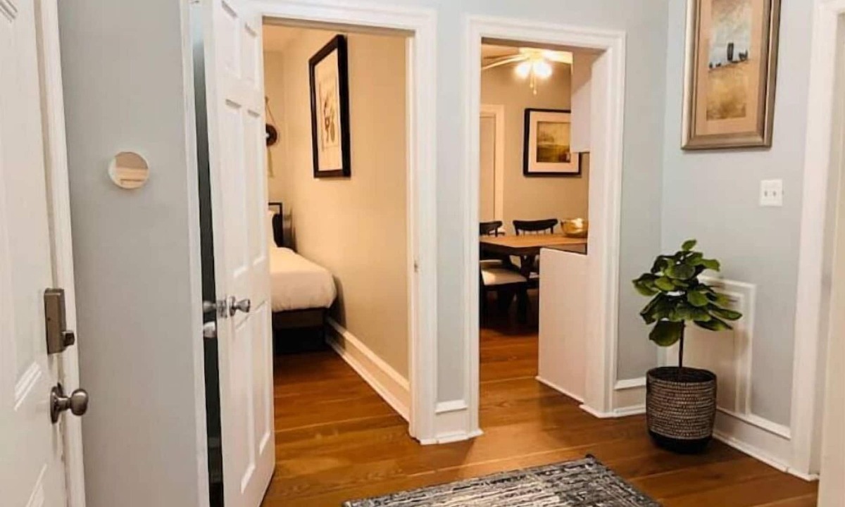 Upper Darby Apartment | MAJOR INTERNATIONAL SPORTING EVENT 2026 HQ: Comfortable 3BR apartment for Families & Travelers