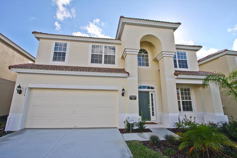 Windsor Hills Villa | Flagstone Villa