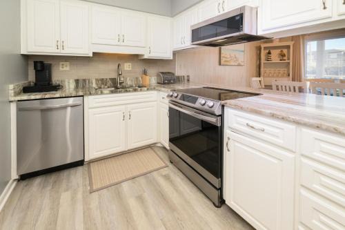 Surfside Beach House | Floral Villa E17