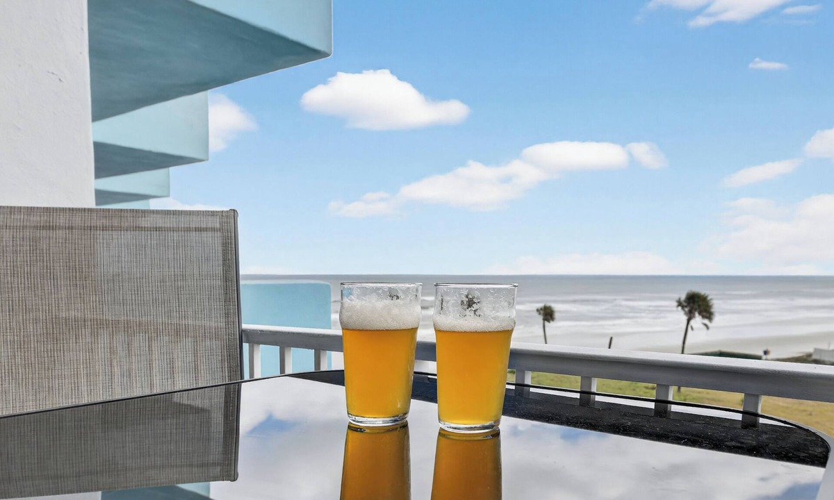 Daytona Beach Resort | Fountain Beach Resort