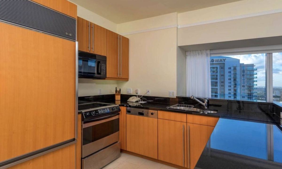 Brickell House | Four Seasons Hotel Miami 2 bedroom suite