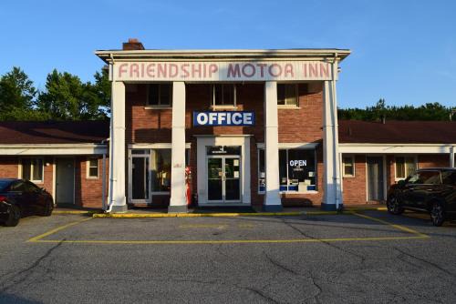 Deepwater Hotel | Friendship Motor Inn Carneys Point - Pennsville