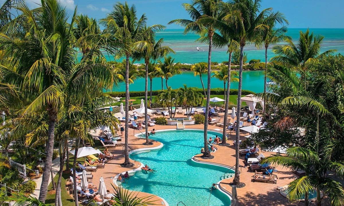 Marathon Hotel | Full Kitchen for Homemade Meals and a Tropical Pool Just Outside your Door!