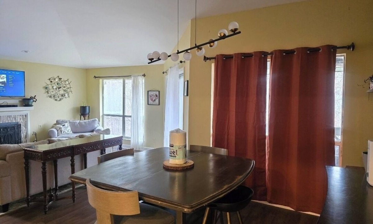 Charlotte Condo | Garden Condo 2-bedroom next to golf course - Charlotte NC