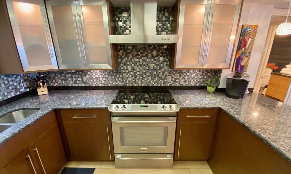 Fort Myers Beach Condo | Gateway Villas #897 Modern Beachfront Condo