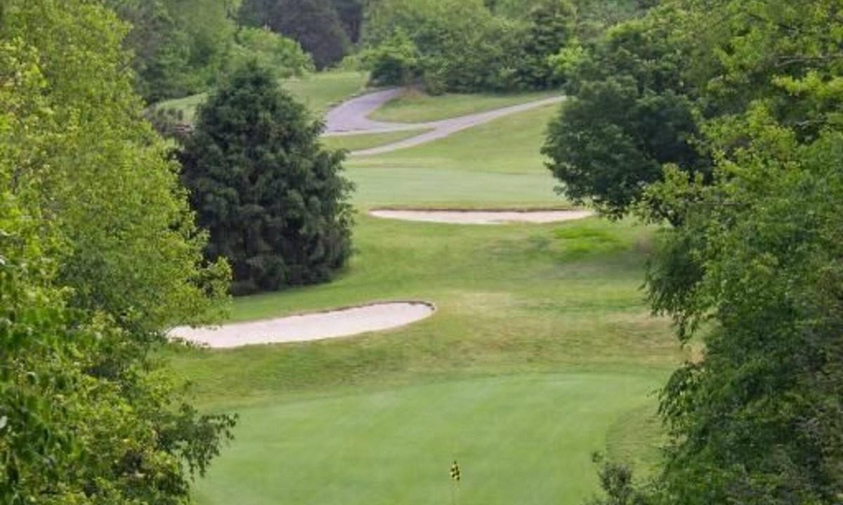 Pittman Center Villa | Gatlinburg | Quiet Cabin Retreat | Pool + Golf