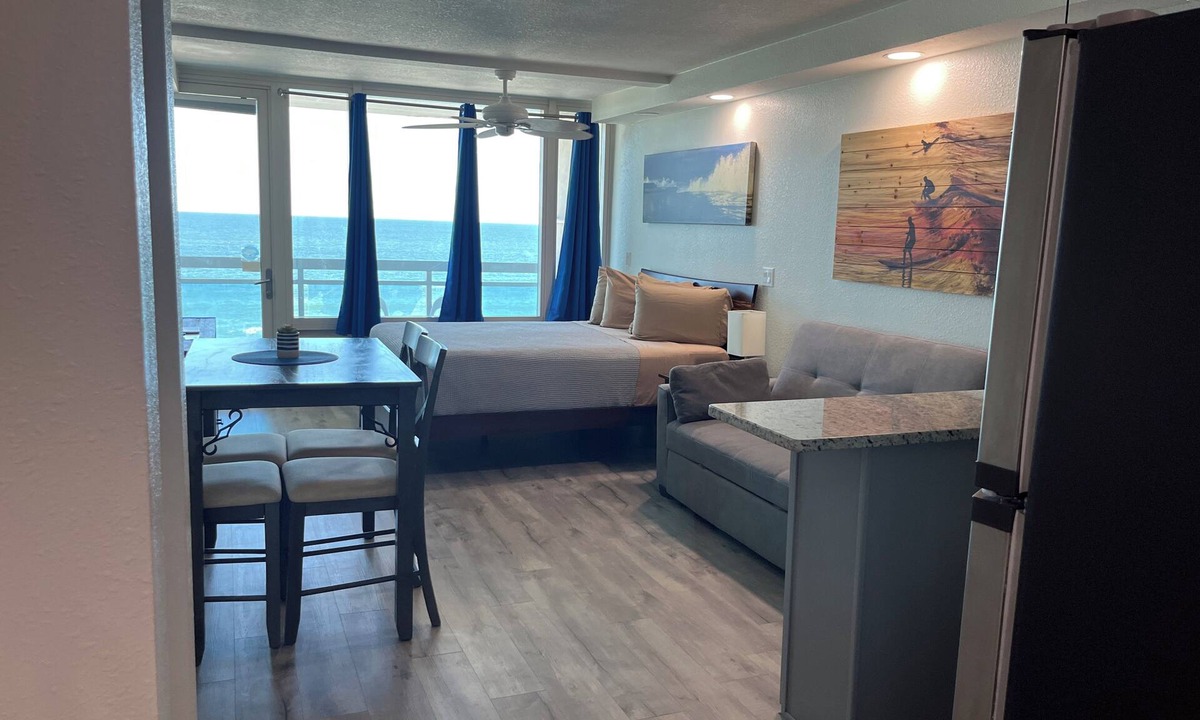 Georgian Inn Hotel | Georgian Inn Beach Club