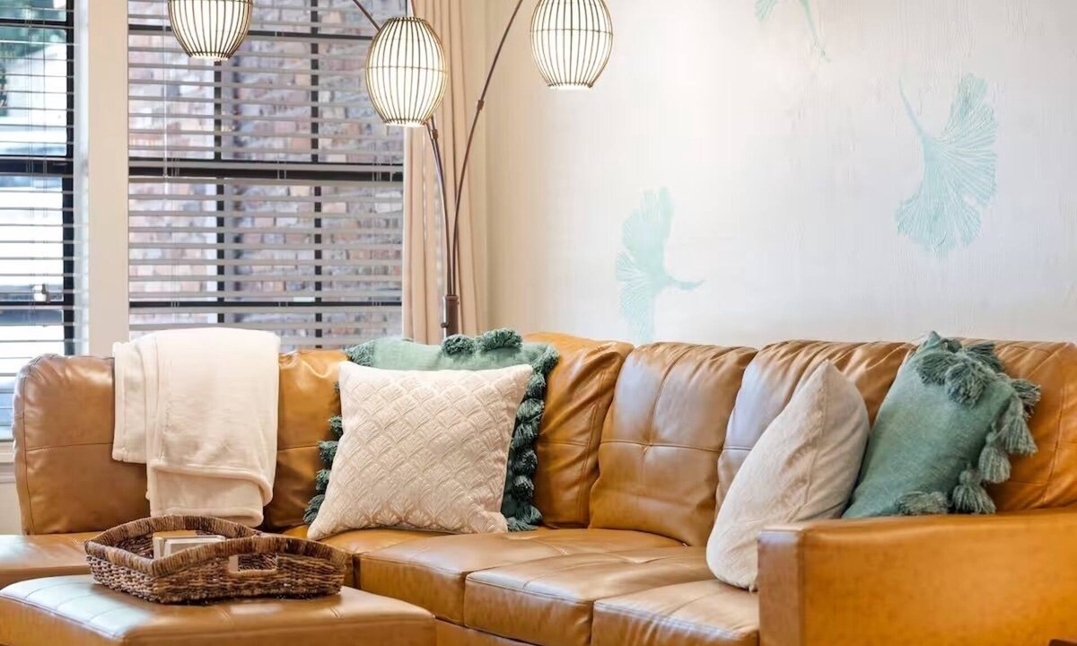 Tallahassee House | Ginkgo Zen Retreat-FSU/FAMU/TCC