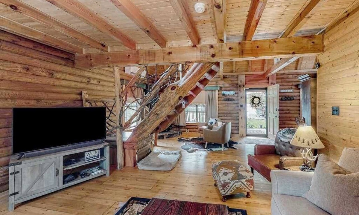 Tiger Cabin | Glassy Mountain Getaway