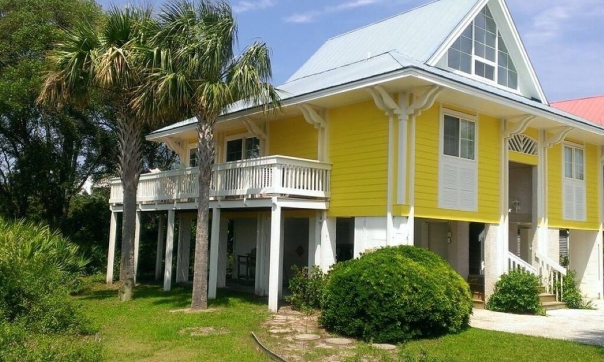 Oceanmarsh Subdivision House | Golf Cart, River and Marsh Views, Oceanfront Community, Beautiful Sunsets