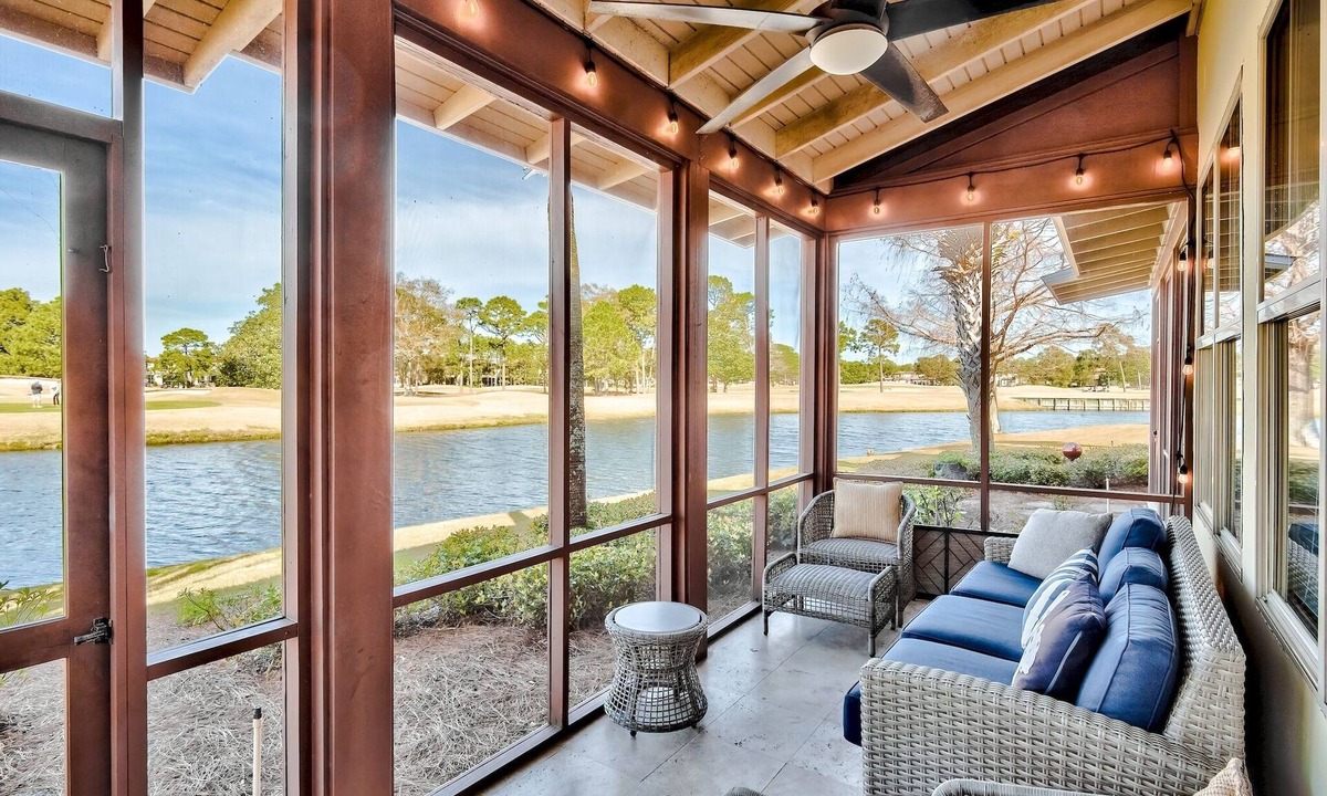 Sandestin House | Golf Cart ~ Two Master Suites ~ Outdoor Seating Area ~ Lake Views