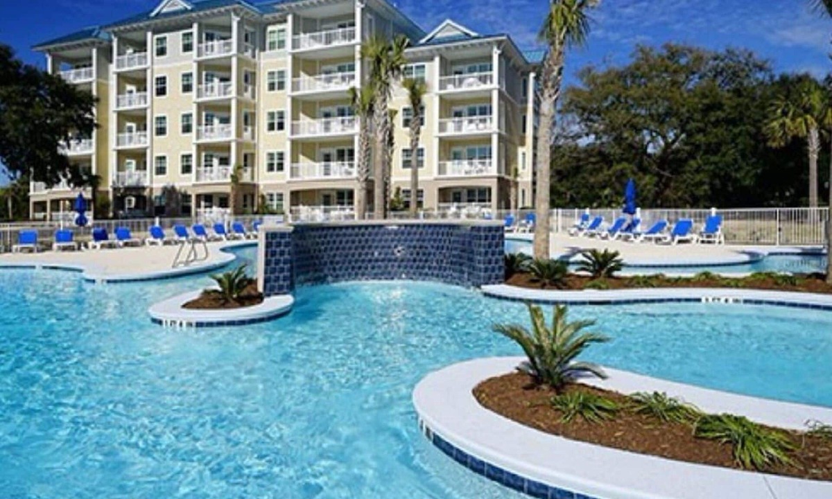 Palmetto Dunes Condo | Gorgeous 2 bedroom condo vacation ready! Last Minute Deal!