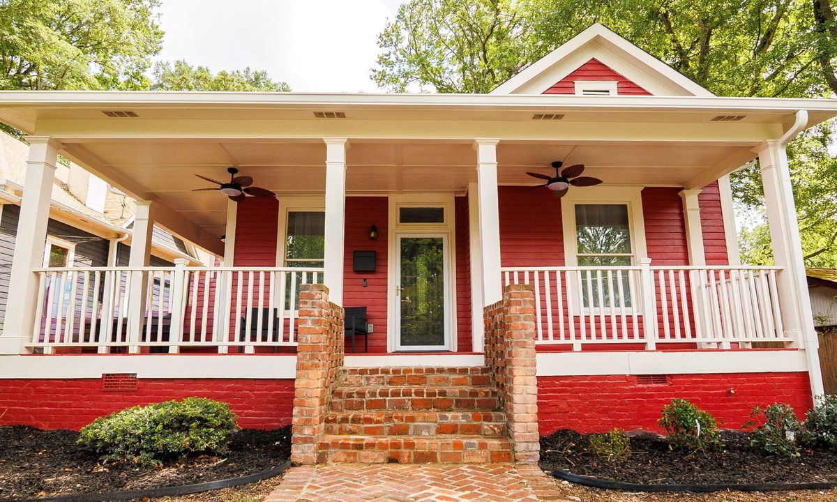 West End House | Gorgeous 3-bedroom house in vibrant West- End Atlanta