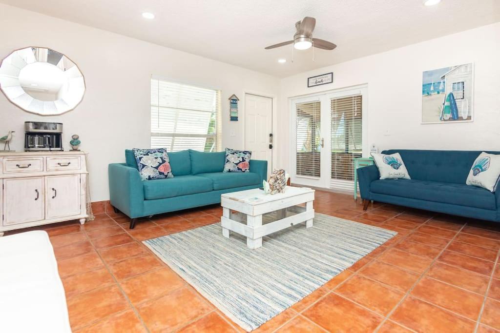 Lantana House | Gorgeous Beach Themed Vacation Home Minutes From The Ocean