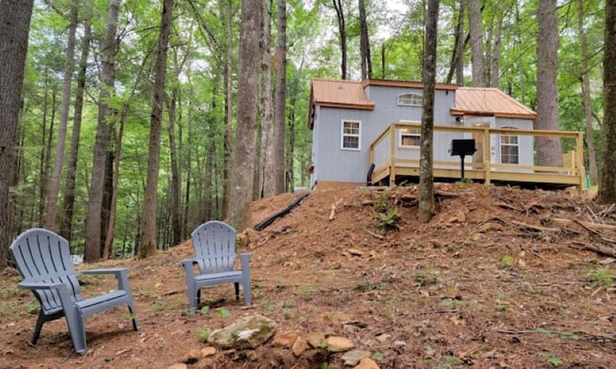 Suches House | Gorgeous Georgia Glamping Rental for Two in the Chattahoochee National Forest