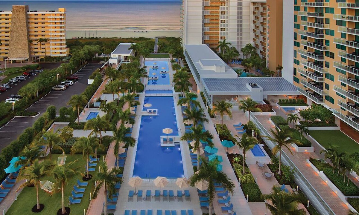 Marco Island Condo | Gorgeous Marriott Crystal Shores - Two Bedroom villa. Book Now!