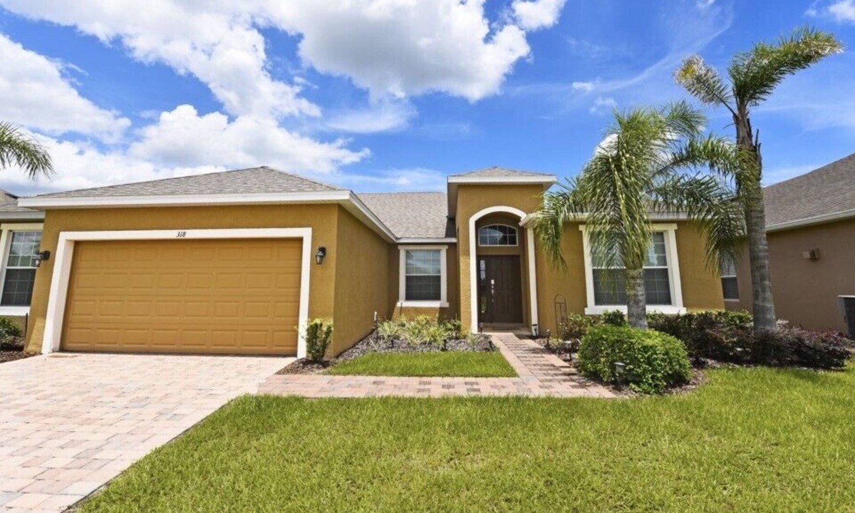 Watersong House | Gorgeous Pool Hm w Conservation Views-318Watersong