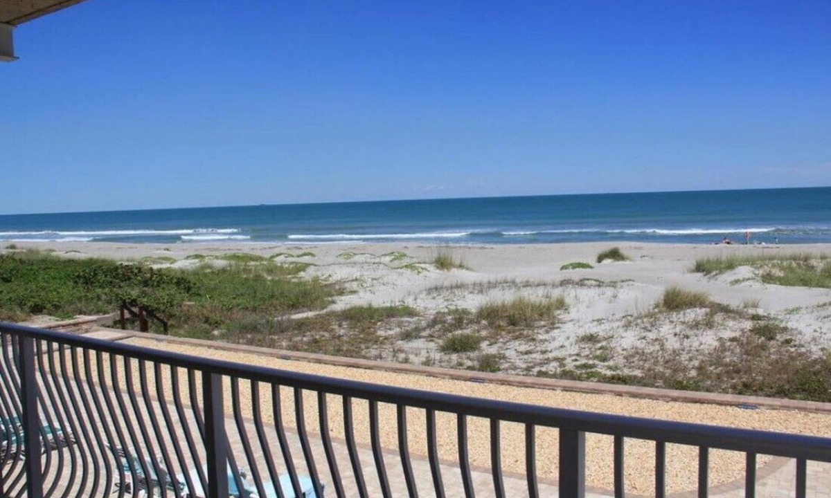 Crescent Beach Condo | GORGEOUS! Refreshed and Updated Direct Oceanfront 2 BR Condo!