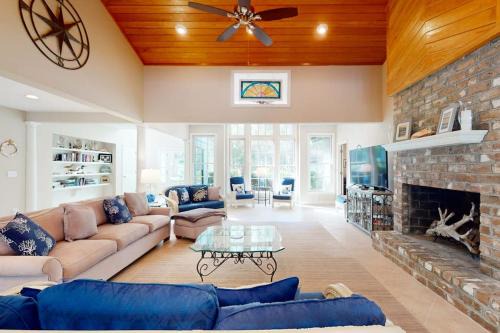 Oceanside House | Grand Times