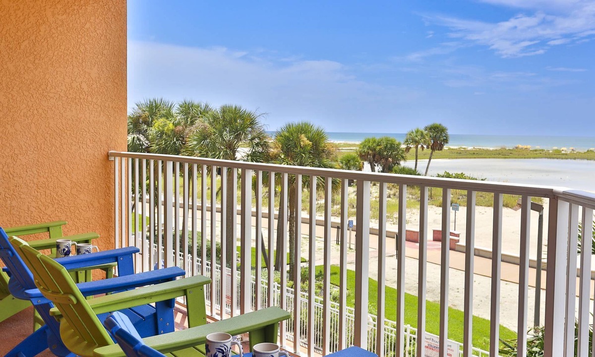 Surf Beach Resort | Treasure Island