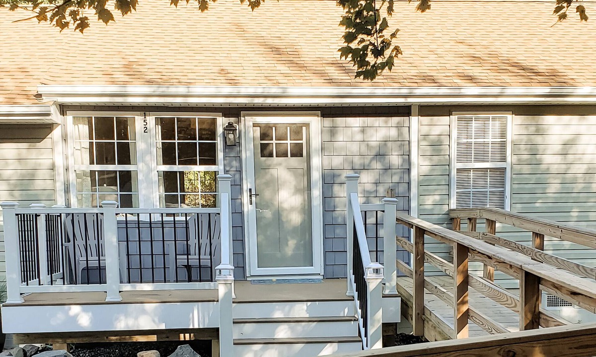 Colonial Beach House | Grey Heron Hideaway Boho Retreat By Water Fire Pit Hike Nearby Fast Wifi
