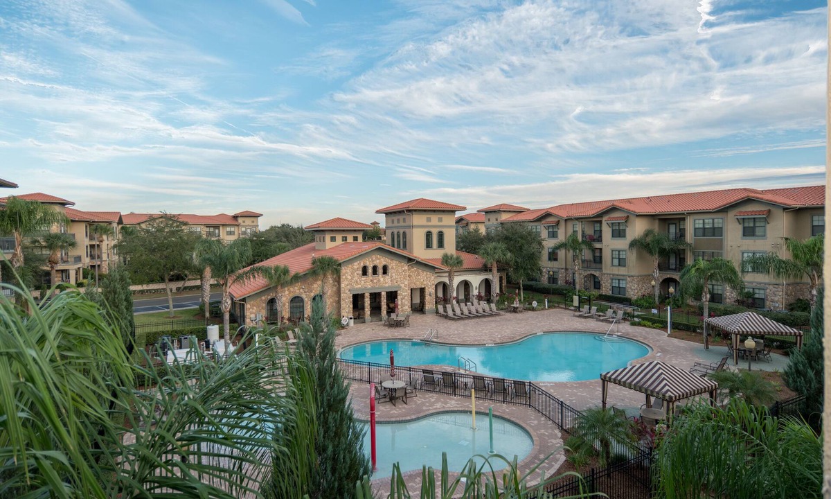 Wellington Condo | Ground floor condo, no carpet, community pools, fitness room, 9 miles to Disney World