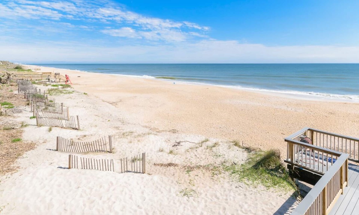Sawgrass Condo | Ground Floor Convenient Gated condo at Beach Sawgrass - Pet Friendly!