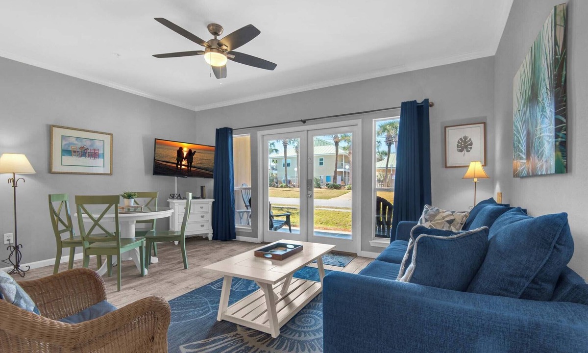 Crystal Beach Condo | ☀Ground Floor~Walk 2 Beach~Community Pool~1BR+Bunk Caribbean Dunes 120🌴