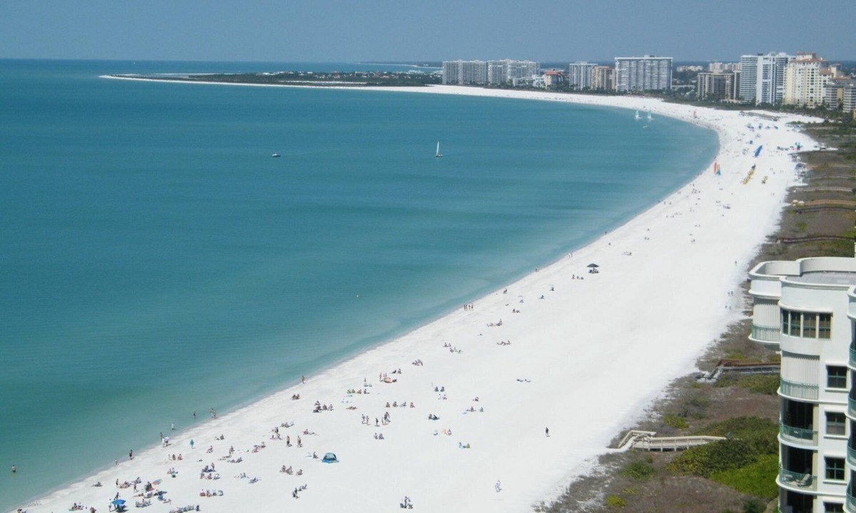 The Beach Moorings | Marco Island