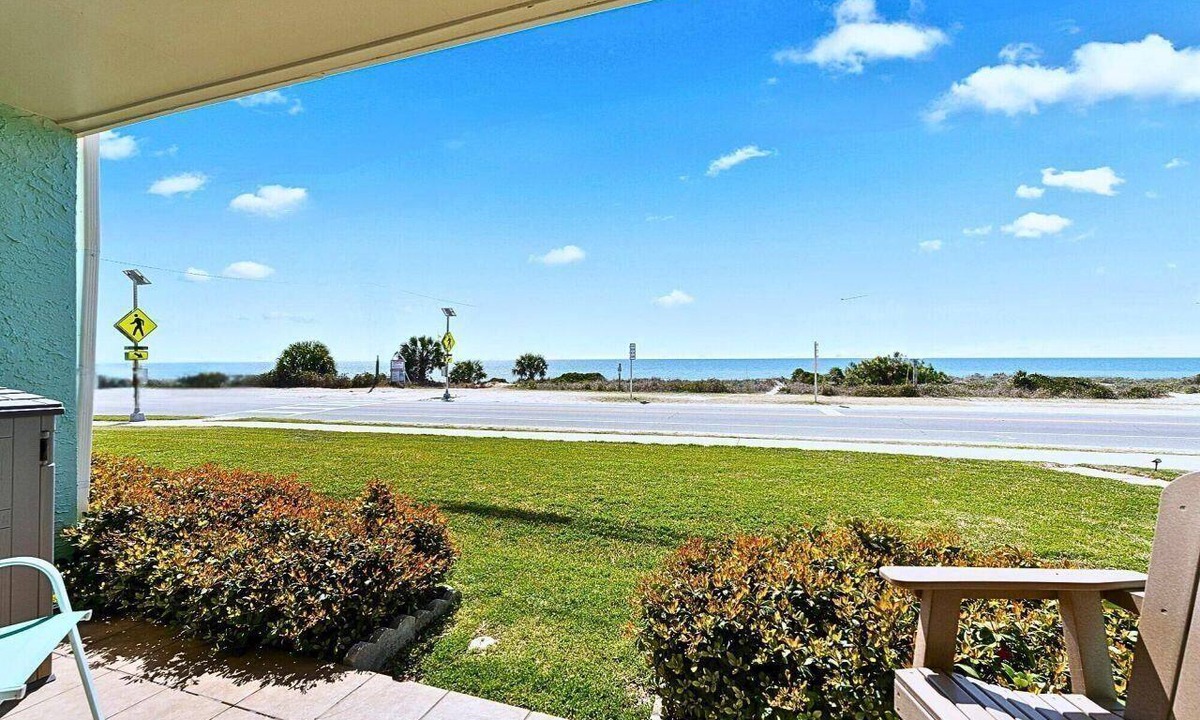 Laguna Beach Condo | Gulf Front Condo in Laguna Beach, Pool, Sleeps 6