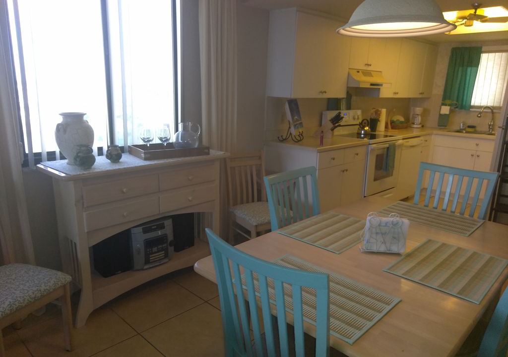 Hudson Apartment | Gulf Island Beach and Tennis Club, unit 2-401