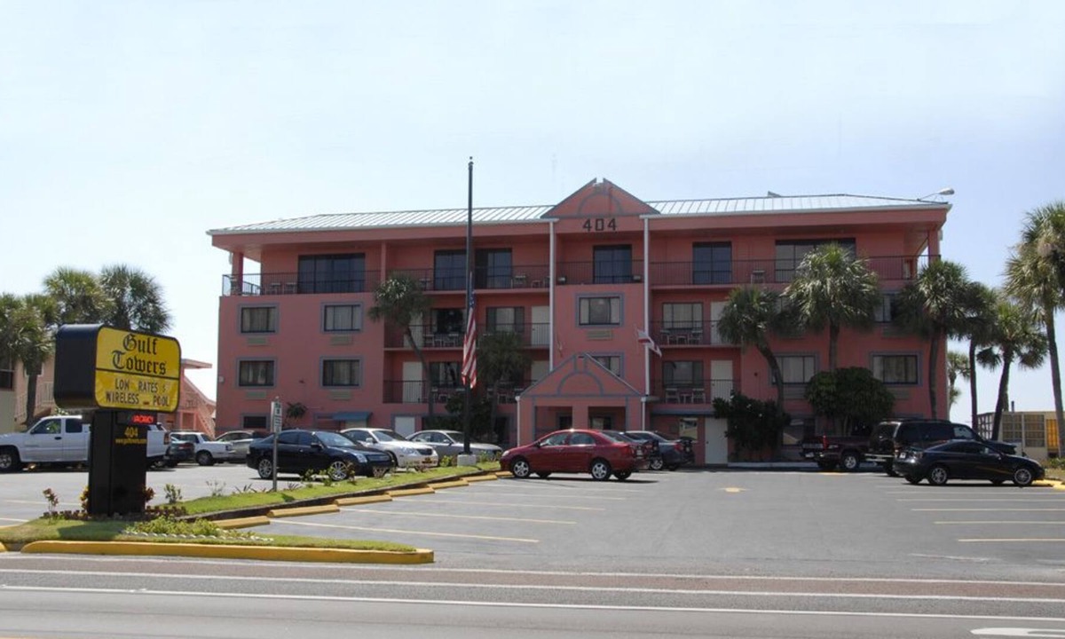 Independence Square Hotel | Gulf Towers Resort Motel