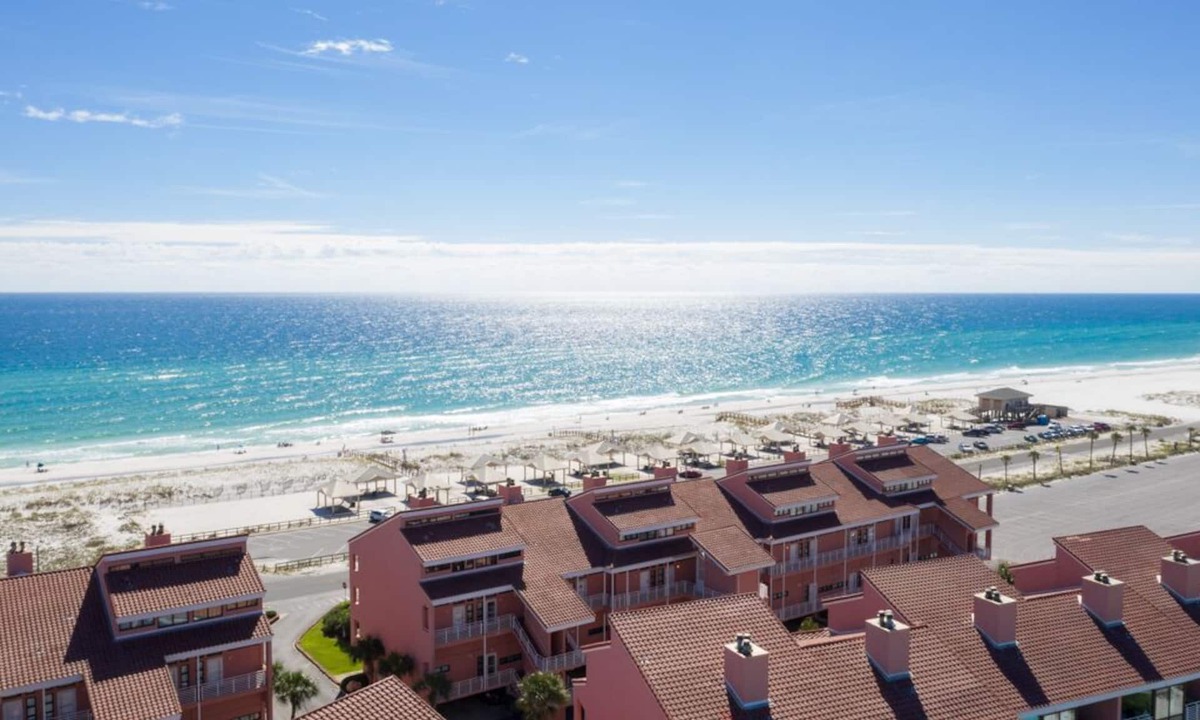 Pensacola Beach Condo | Gulf View Condo with Easy Access to Gulf, Sound and Pool.