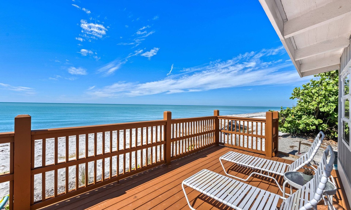Englewood House | Gulf View Escape on the Beach at Resort with Pool, Kayaks, and More!