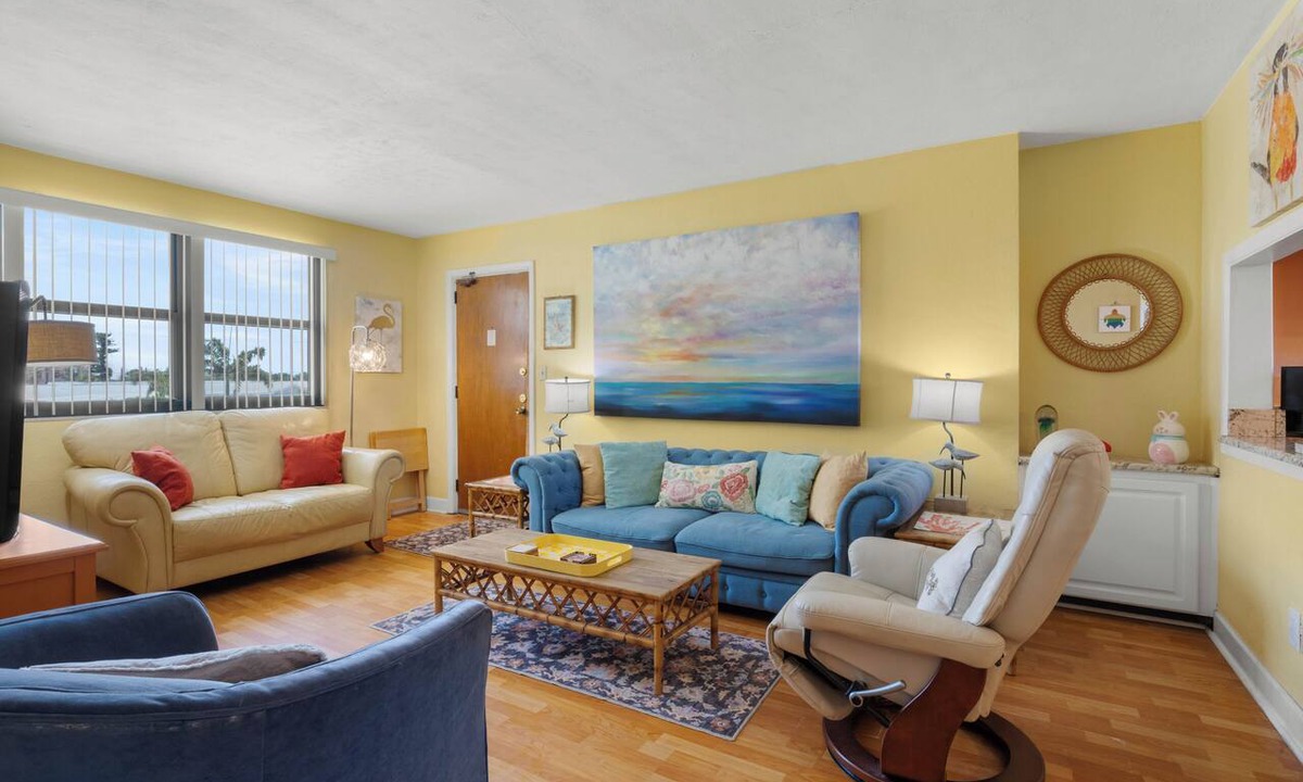 St. Pete Beach Condo | Gulf Winds 1505 — Updated Tile Floors & Room for Everyone