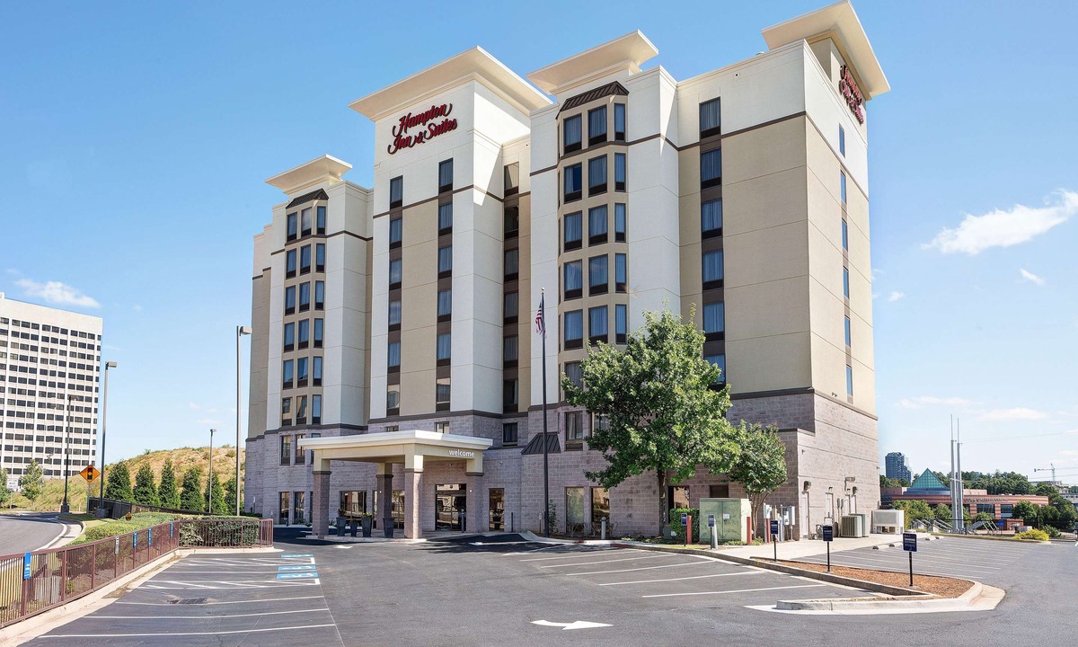 Cumberland Hotel | Hampton Inn & Suites Atlanta-Galleria
