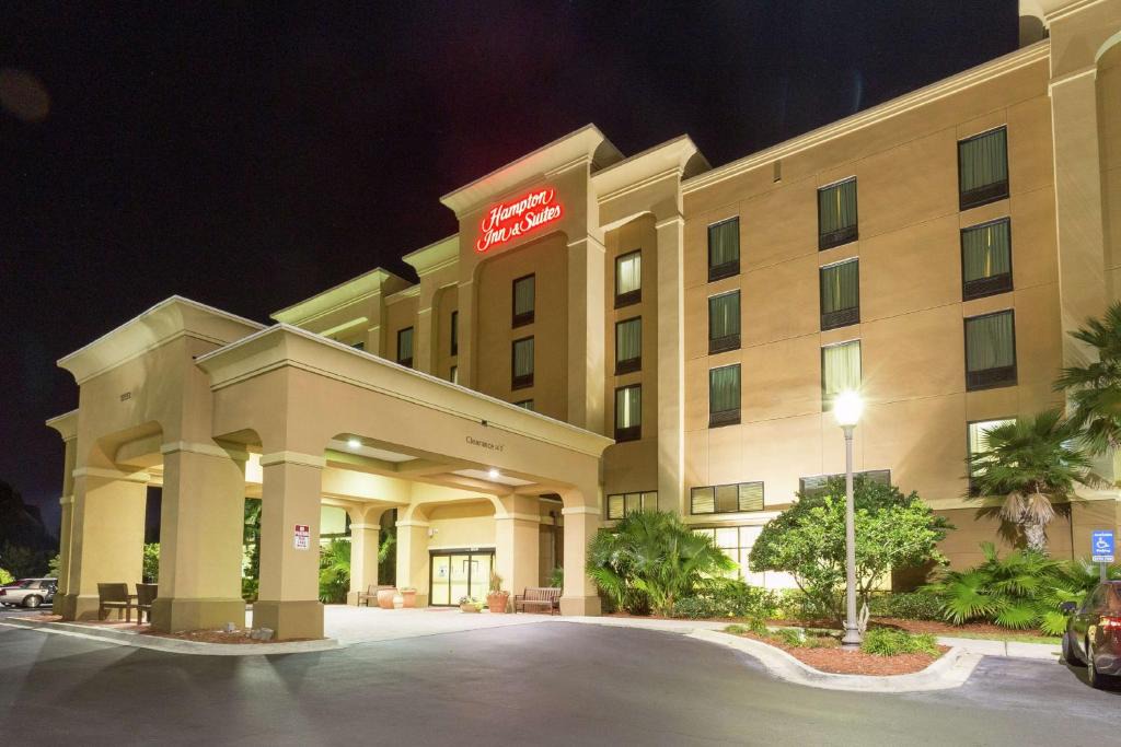 Northside Hotel | Hampton Inn & Suites Jacksonville-Airport
